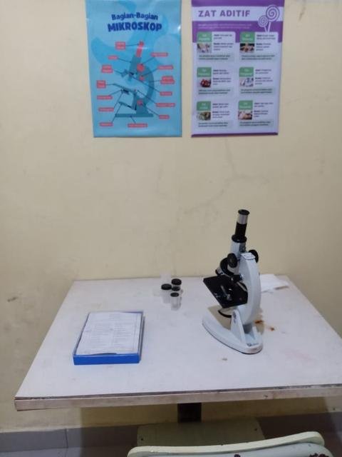 Mikroskop laboratorium IPA